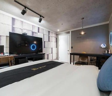 コヤン Ilsan Blancモーテル エクステリア 写真